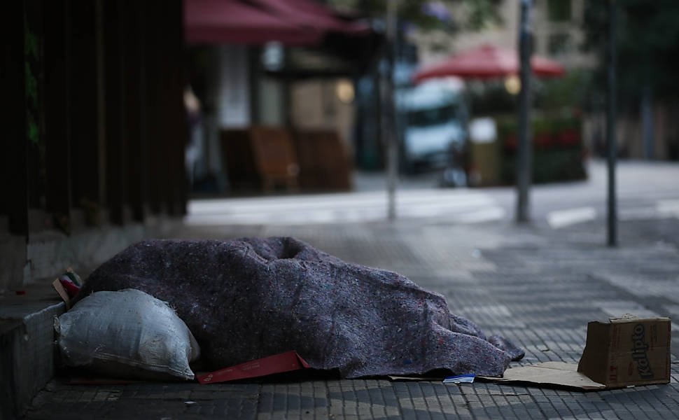 giro-pelo-brasil-moradores-de-rua-morrem-em-sp-e-curitiba-apos-onda-de-frio-1