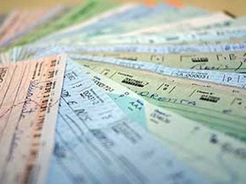 mais-de-r-26-mil-em-cheques-sao-furtados-em-braco-do-norte-1