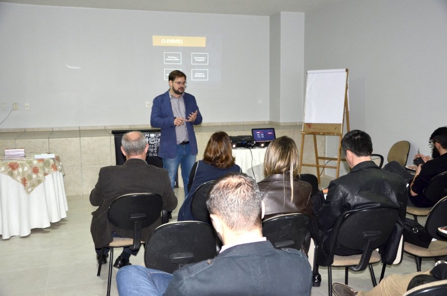 marketing-politico-acoes-estrategicas-sao-debatidas-1