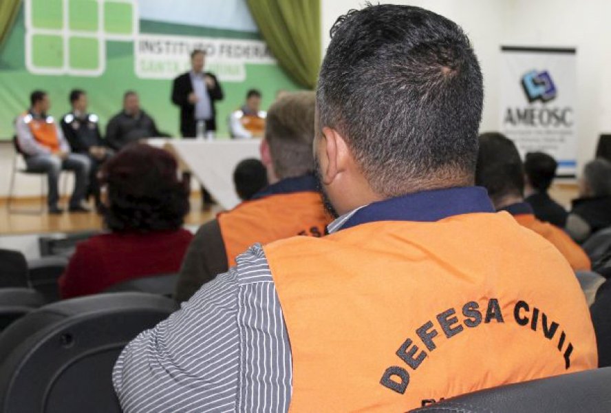 meio-ambiente-seminario-da-defesa-civil-ocorre-amanha-1