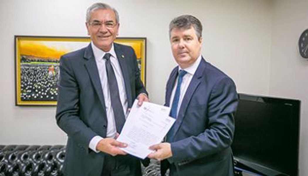 reestruturacao-administrativa-projeto-preve-economia-de-r-6-milhoes-1