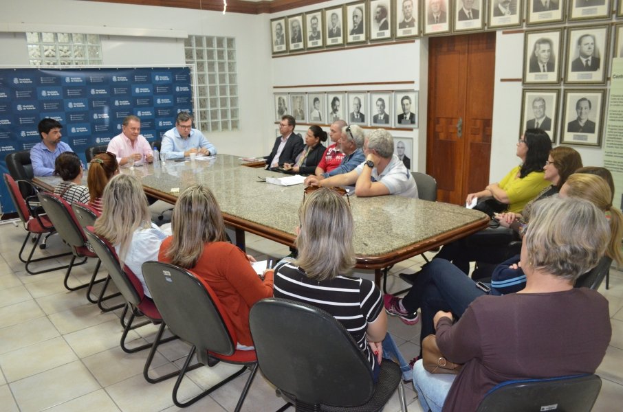 tubarao-reposicao-de-4-no-salario-dos-servidores-e-encaminhada-1