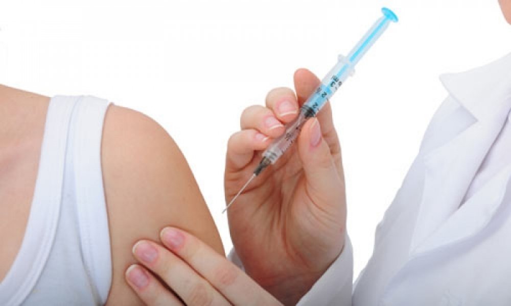 governo-amplia-publico-alvo-de-vacinas-de-hpv-para-adultos-ate-26-anos-1