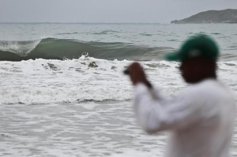 meteorologia-alerta-para-risco-de-ressaca-e-mar-agitado-no-estado-nesta-semana-1