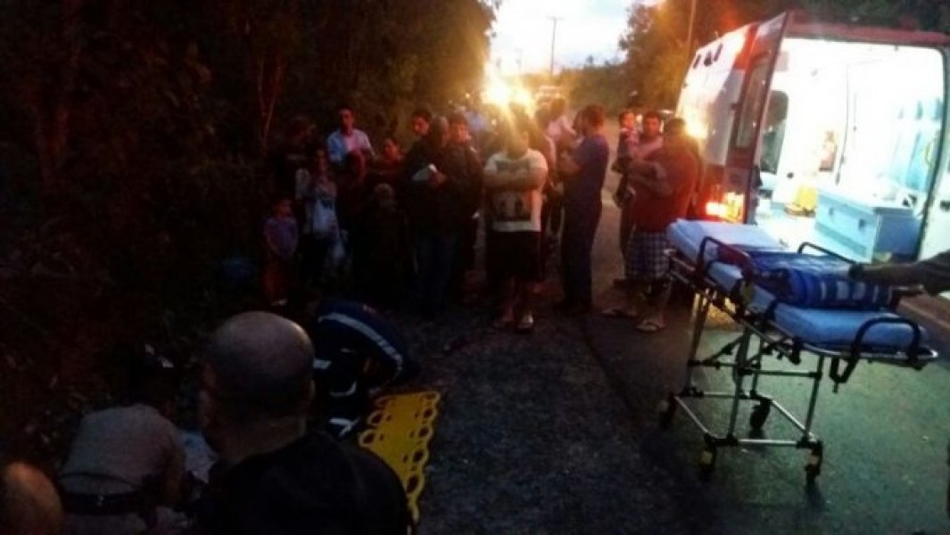 motociclista-morre-apos-colisao-com-caminhao-em-criciuma-1
