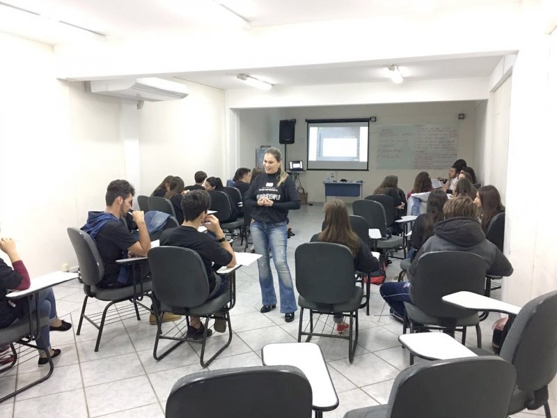 projeto-leva-empreendedorismo-as-escolas-1