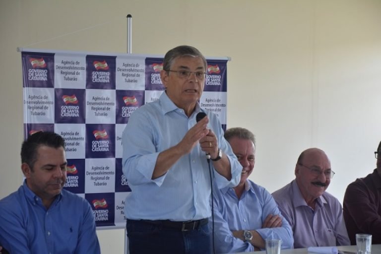 Assinatura de convênio entre Prefeitura e Governo do Estado