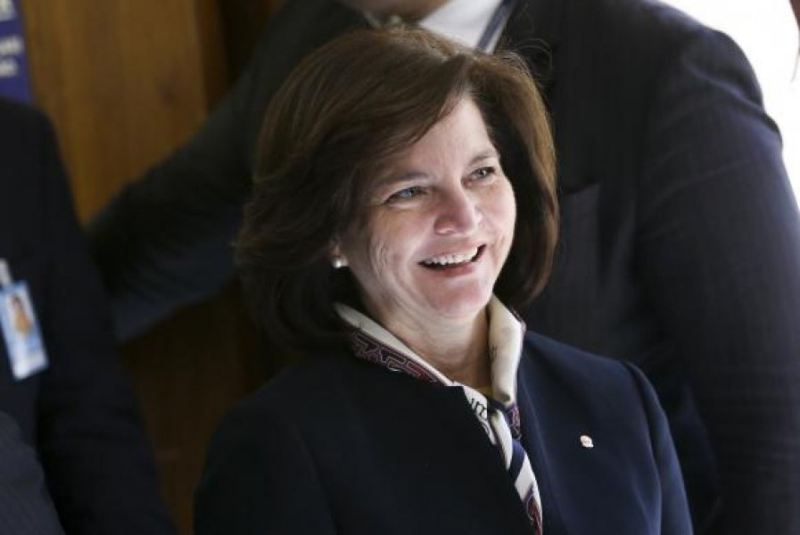 com-presenca-de-temer-raquel-dodge-toma-posse-nesta-segunda-1
