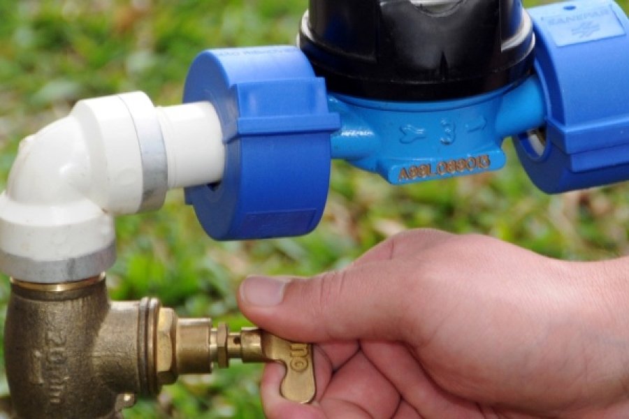 continuidade-da-estiagem-mantem-alerta-para-reducao-do-consumo-de-agua-no-estado-1