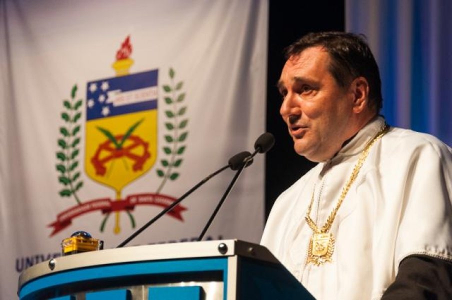 justica-solta-os-7-presos-em-operacao-na-ufsc-entre-eles-reitor-da-universidade-1