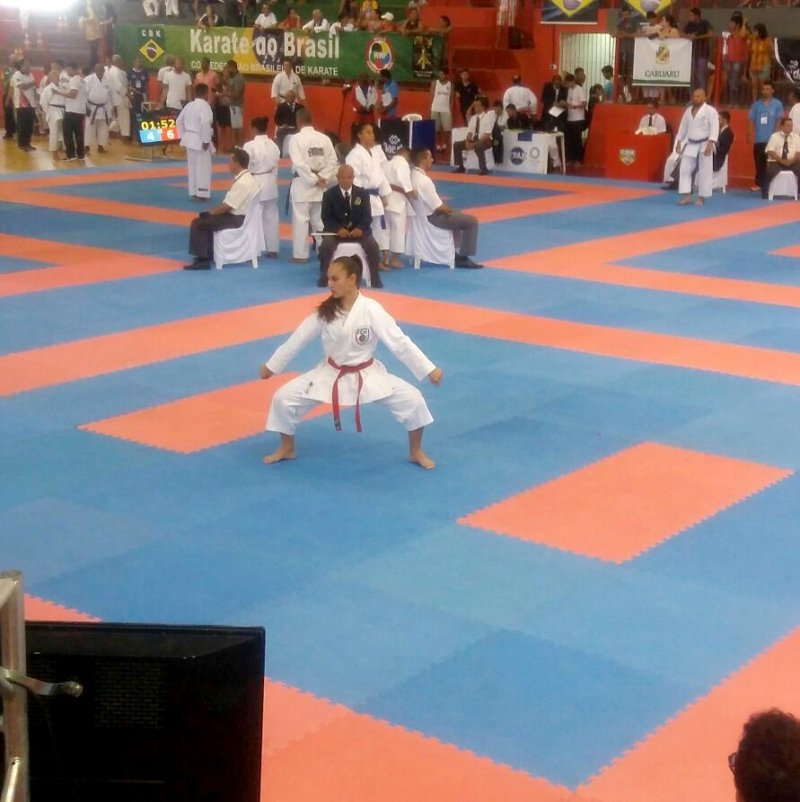 karateca-de-tubarao-busca-patrocinio-para-ir-a-espanha-1