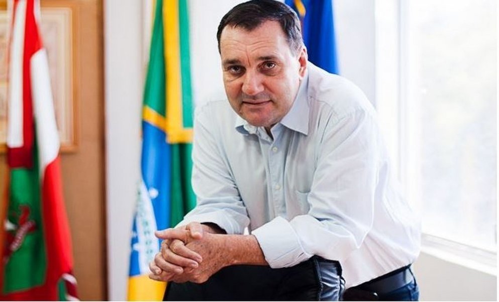 autoridades-e-orgaos-prestam-homenagens-a-luiz-carlos-cancellier-1