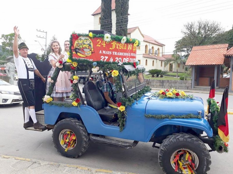 bier-jeep-divulga-a-24a-festa-do-produto-colonial-0 Bier Jeep estará amanhã no centro de São Martinho - Foto: Prefeitura de São Martinho/Divulgação/notisul