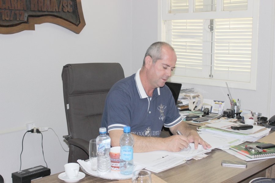 tse-nega-recurso-de-ex-prefeito-de-pescaria-brava-0