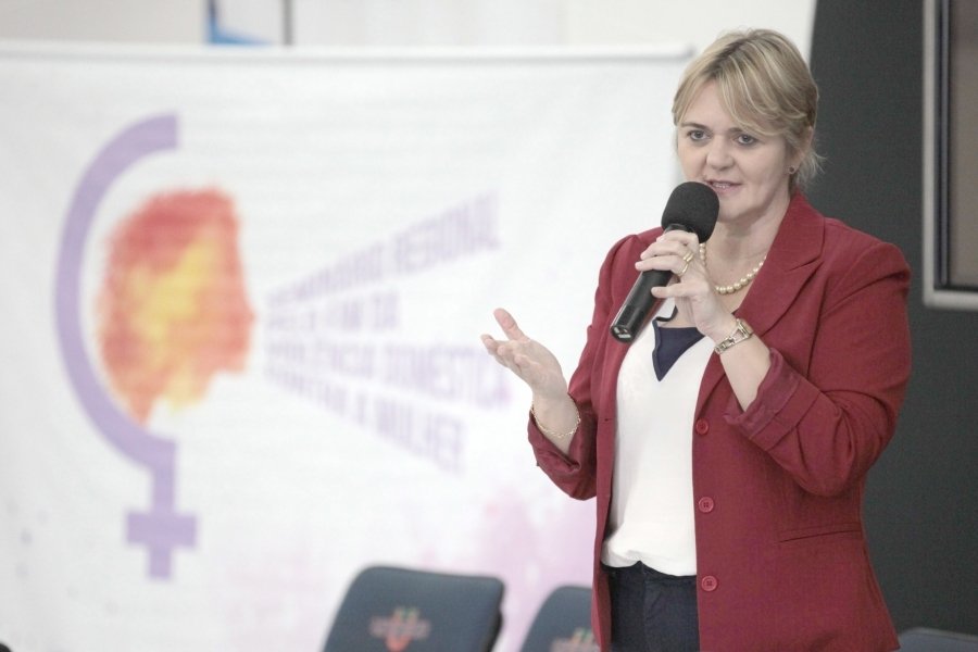 violencia-contra-mulher-sera-debatida-em-orleans-1