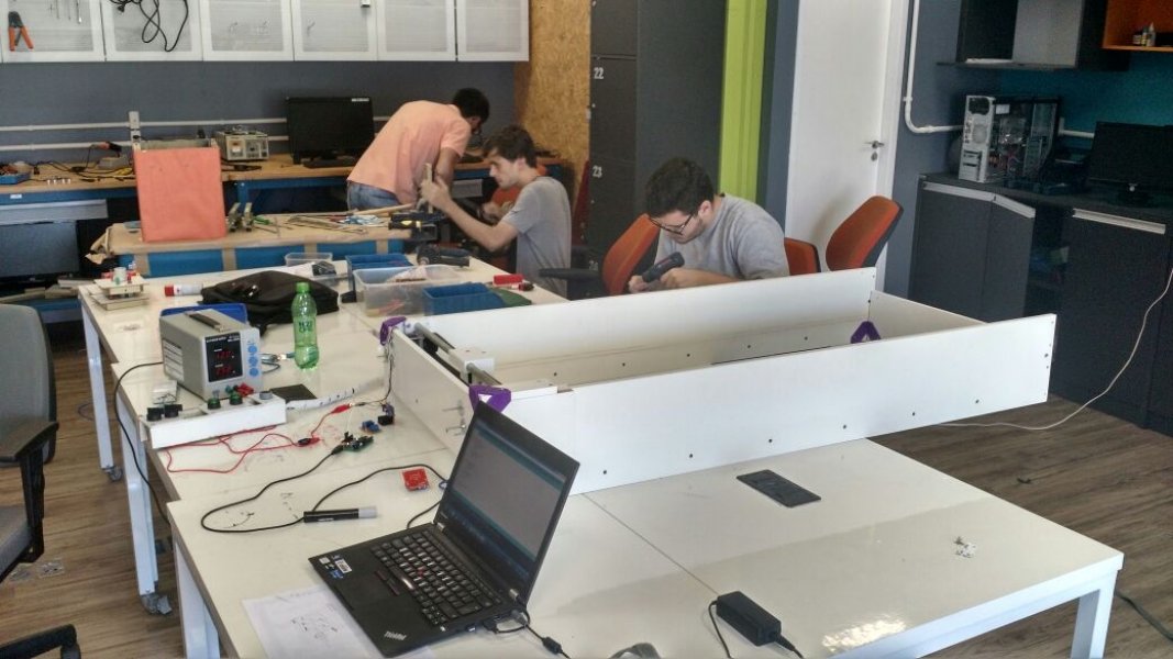 alunos-de-tubarao-participam-de-competicao-em-joinville-0 Estudantes participarão da disputa entre as unidades do Senai de Santa Catarina - Foto: Senai/Divulgação/notisul