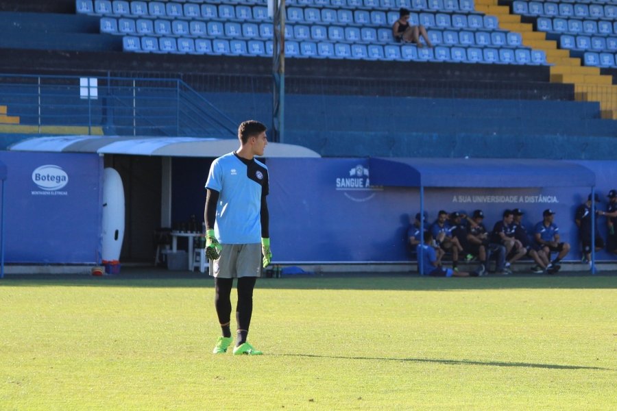 peixe-disputa-final-contra-o-brusque-neste-domingo-0 O goleiro Gabriel participou da atividade desta sexta-feira - Foto: Divulgação/Notisul