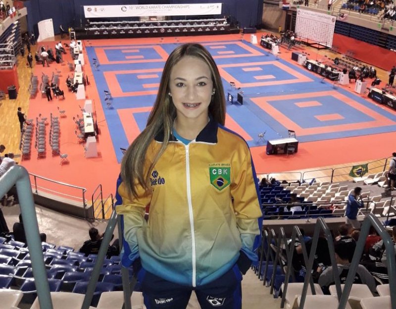tubaronense-fica-entre-as-23-melhores-karatecas-do-mundo-0 Alice é tricampeã Brasileira, tricampeã Estadual e campeã Sul-Americana - Foto: Divulgação/Notisul