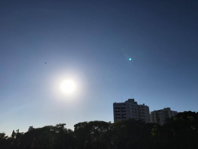 Previsão do tempo: domingo (17) de altas temperaturas