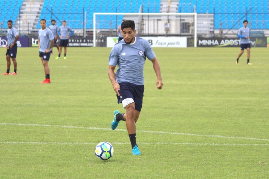 copa-do-brasil-atletico-tubarao-estreia-hoje-contra-o-america-rn-0 O Peixe realizou o seu último treino ontem, no estádio da Vila, palco da partida de hoje - Foto: Atlético Tubarão/Divulgação/Notisul