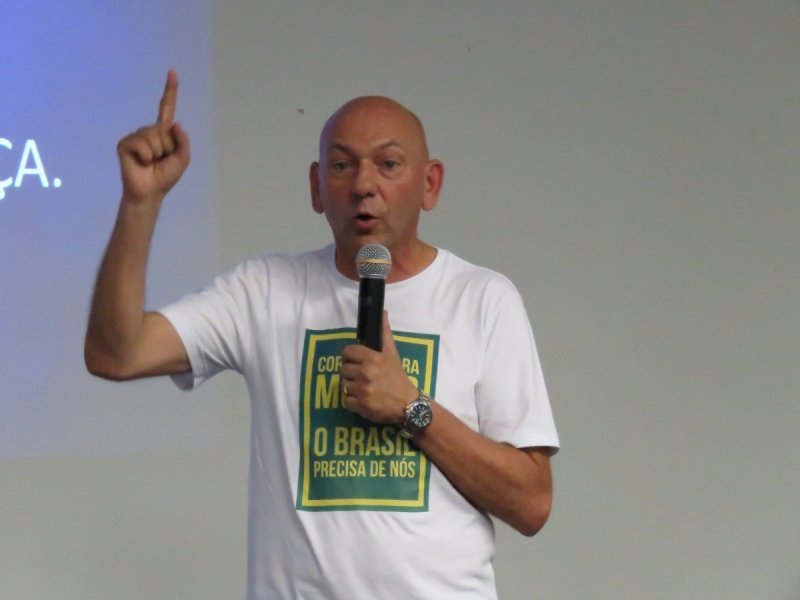 dono-da-havan-anuncia-disposicao-de-ser-candidato-nas-eleicoes-2018-1
