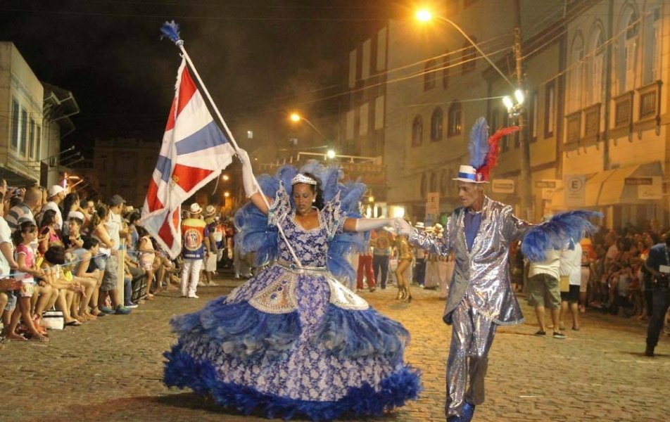 escolas-de-samba-aceitam-proposta-de-prefeitura-e-farao-pre-carnaval-em-laguna-1