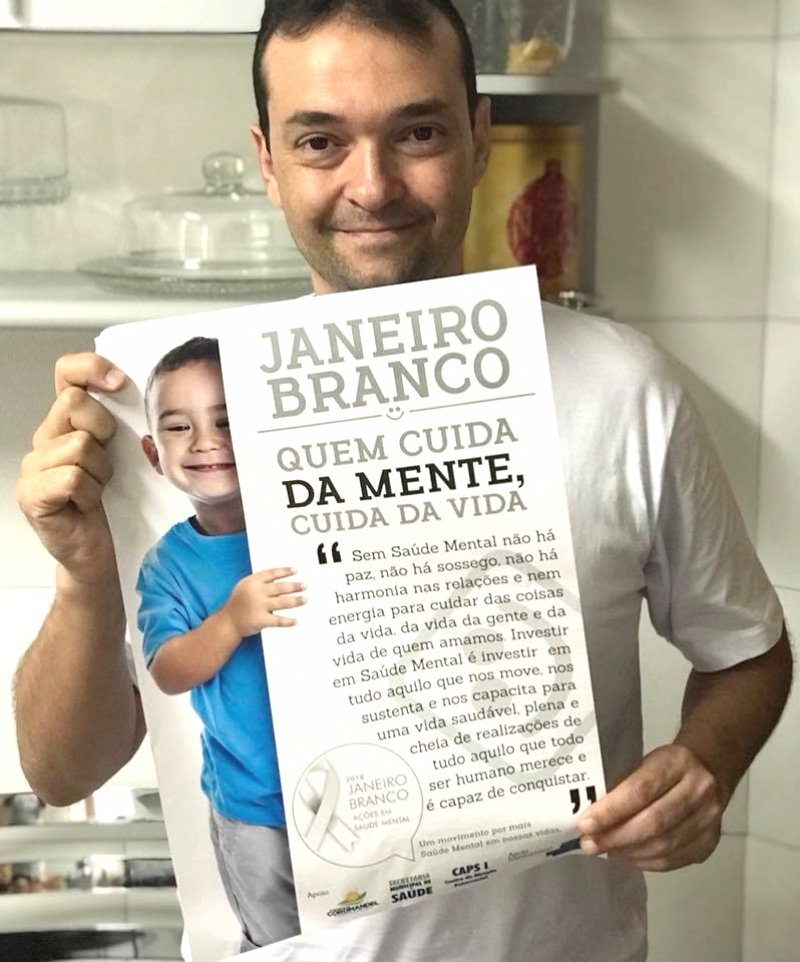 janeiro-branco-campanha-discute-a-saude-mental-e-emocional-neste-mes-0 O psicólogo Leonardo Abrahão é o idealizador da Campanha Janeiro Branco - Foto: Divulgação/Notisul