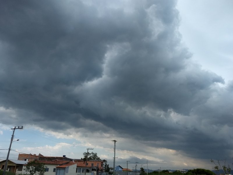 temporais-isolados-chegam-a-regiao-na-tarde-deste-sabado-0