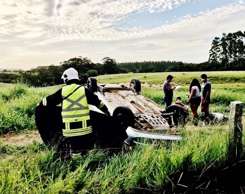 capotamento-em-jaguaruna-menina-de-3-anos-morre-em-acidente-1