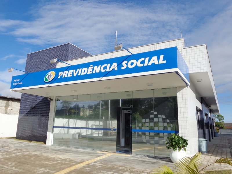 centrais-sindicais-e-servidores-publicos-aderem-a-paralisacao-1