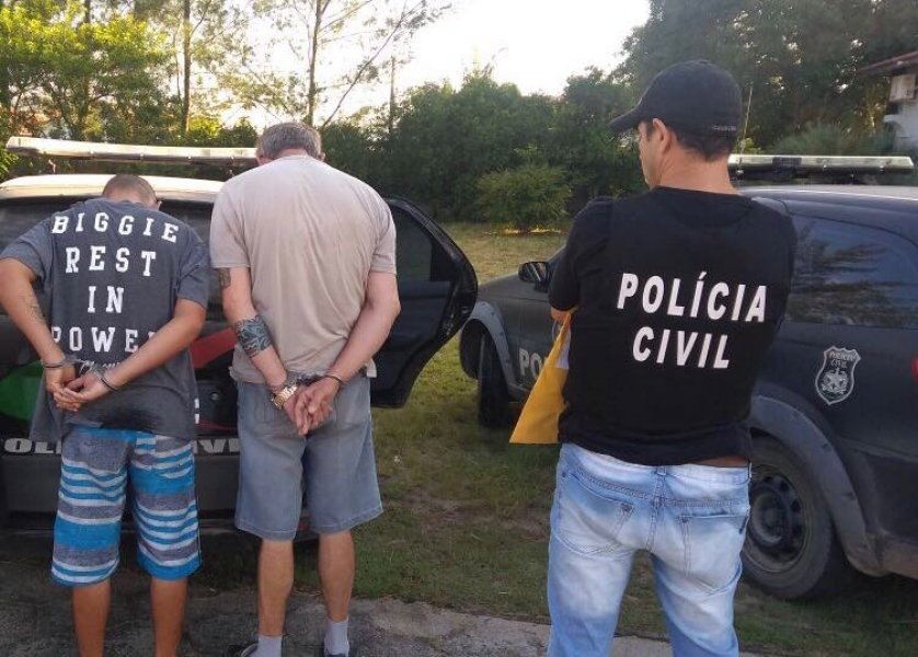 dupla-e-presa-por-trafico-de-drogas-e-aliciamento-de-menores-0 Foto: Divulgação/Notisul