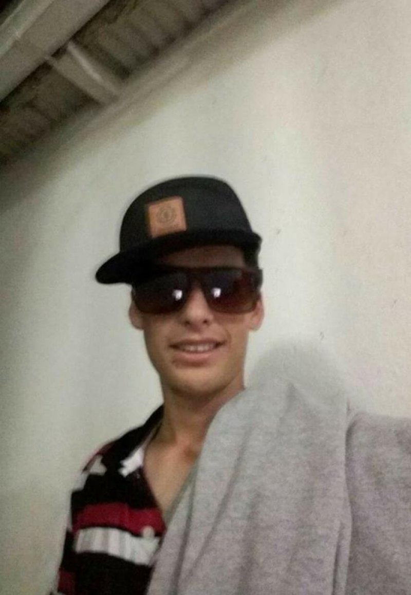 jovens-batem-carro-e-um-deles-esta-na-uti-do-hospital-nossa-senhora-da-conceicao-em-estado-grave-1