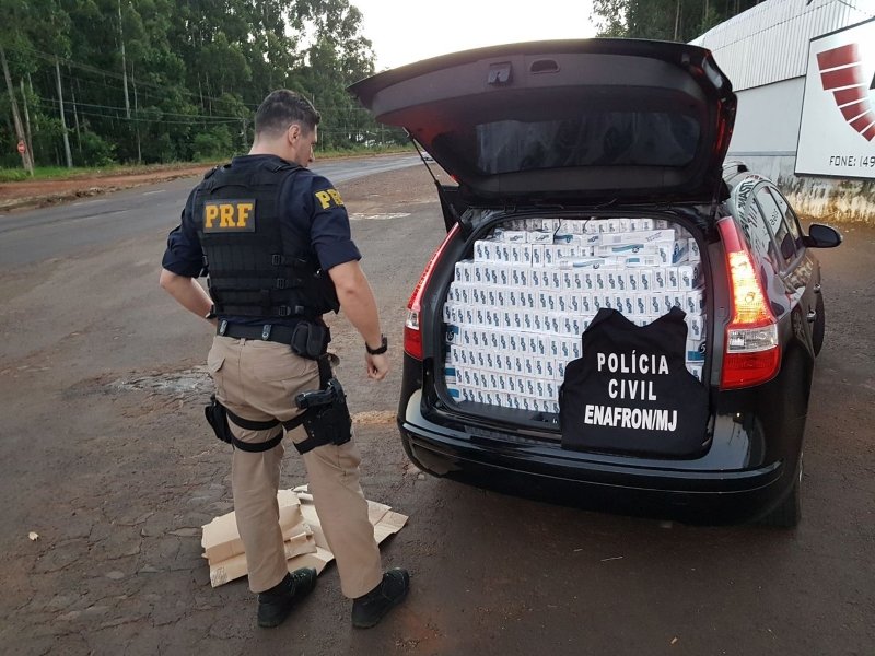 oeste-homem-e-preso-com-20-mil-macos-de-cigarros-contrabandeados-1
