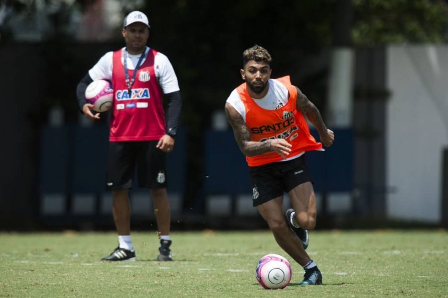 santos-treina-com-sasha-titular-e-gabigol-como-reserva-para-o-classico-1