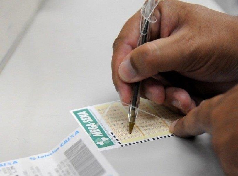 apostas-de-curitiba-e-rio-de-janeiro-dividem-premio-da-mega-sena-1