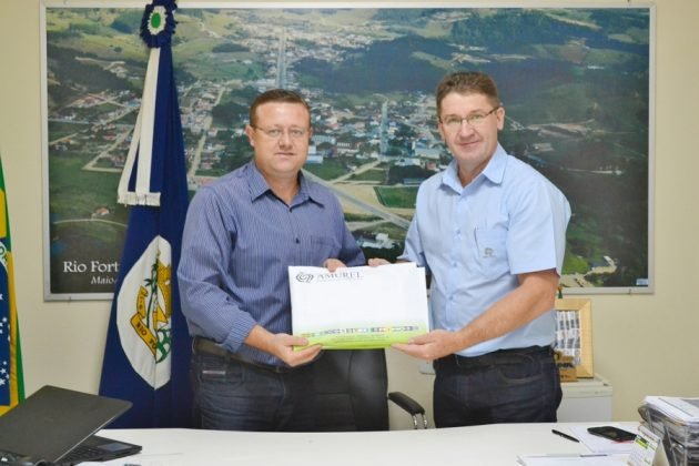 Pavimenta&ccedil;&atilde;o - Foto: Divulga&ccedil;&atilde;o/Notisul