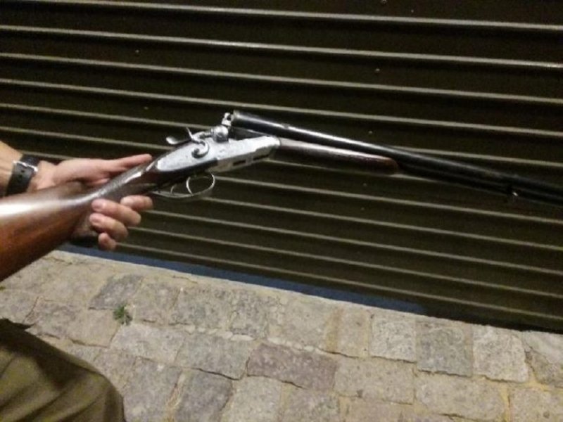 morador-troca-tiros-com-policial-em-tubarao-1