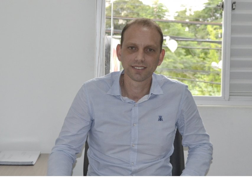 novo-secretario-assume-adr-de-tubarao-1