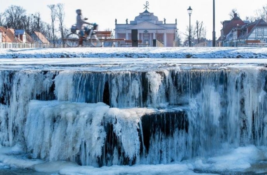 onda-de-frio-na-europa-deixa-48-mortos-1