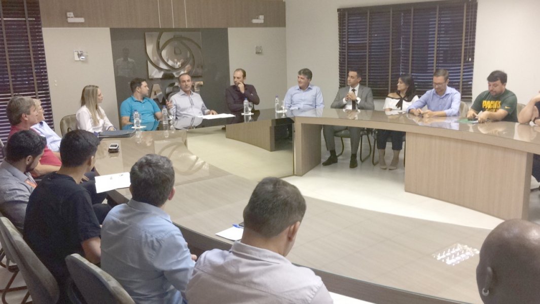 15a-feincos-feira-e-lancada-em-tubarao-1
