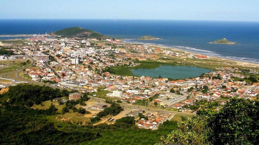 em-imbituba-regularizacao-fundiaria-e-tema-de-palestra-promovida-pela-oab-1