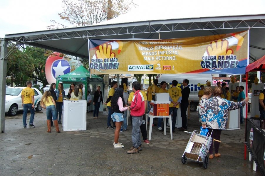 feirao-do-imposto-16a-edicao-do-evento-ocorrera-em-braco-do-norte-0 Foto: Divulgação/Notisul