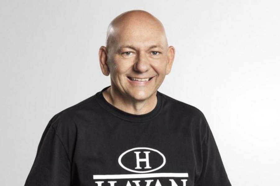 fora-da-disputa-luciano-hang-promete-ser-um-ativista-politico-nas-eleicoes-1