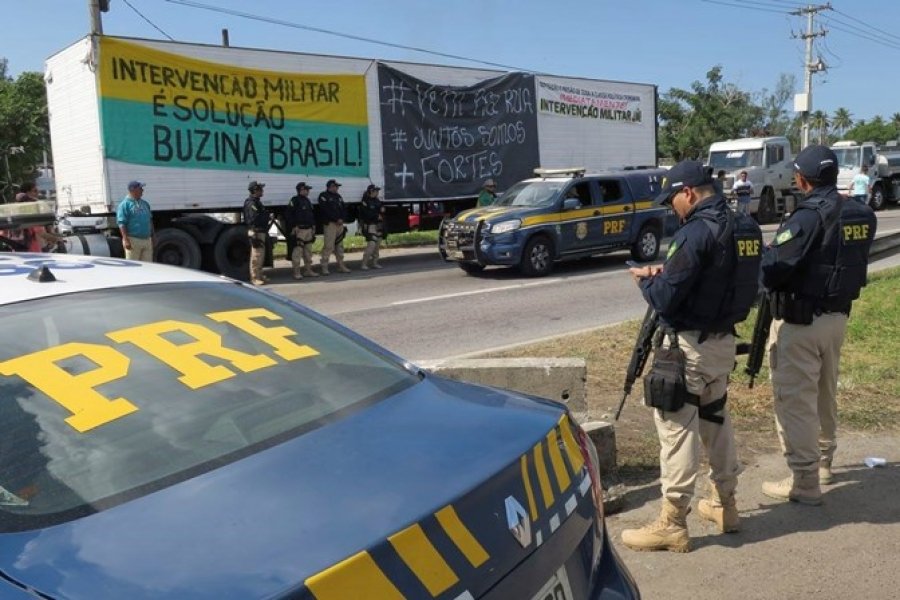 estradas-do-pais-tem-596-pontos-de-bloqueio-neste-sabado-1
