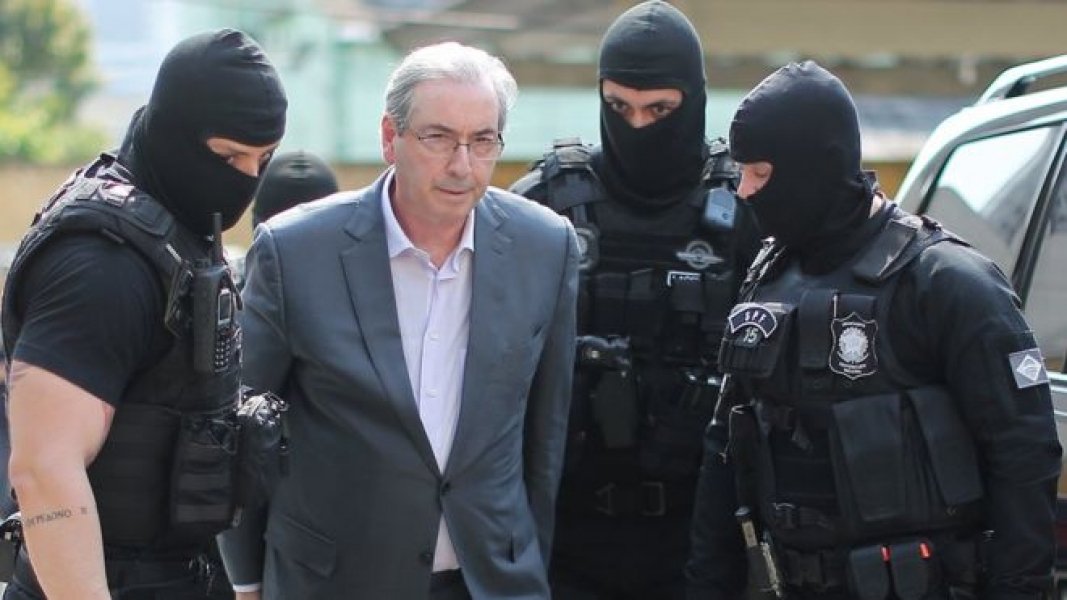 justica-condena-cunha-a-24-anos-de-prisao-por-fraude-no-fi-fgts-1
