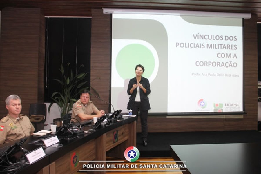 pesquisa-aborda-vinculos-dos-pms-com-a-corporacao-0 Foto: Divulgação/Notisul