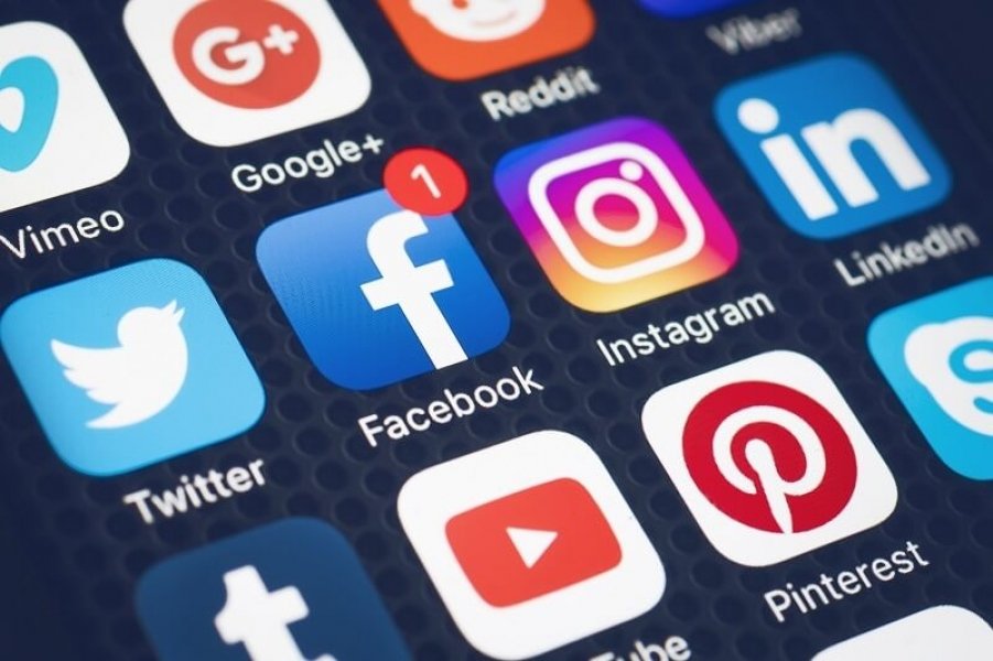 pesquisa-aponta-que-facebook-perde-usuarios-para-youtube-nos-eua-1