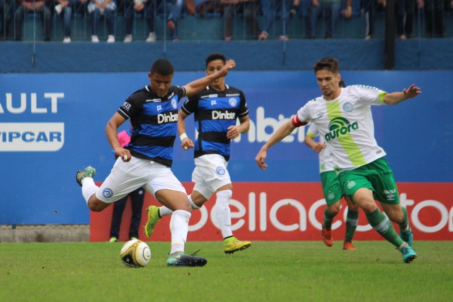 chape-e-peixe-empatam-e-time-do-oeste-e-bicampeao-do-sub-20-1