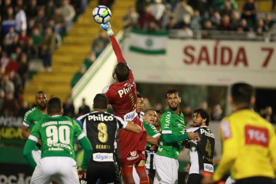 chapecoense-e-santos-ficam-no-empate-na-arena-conda-1