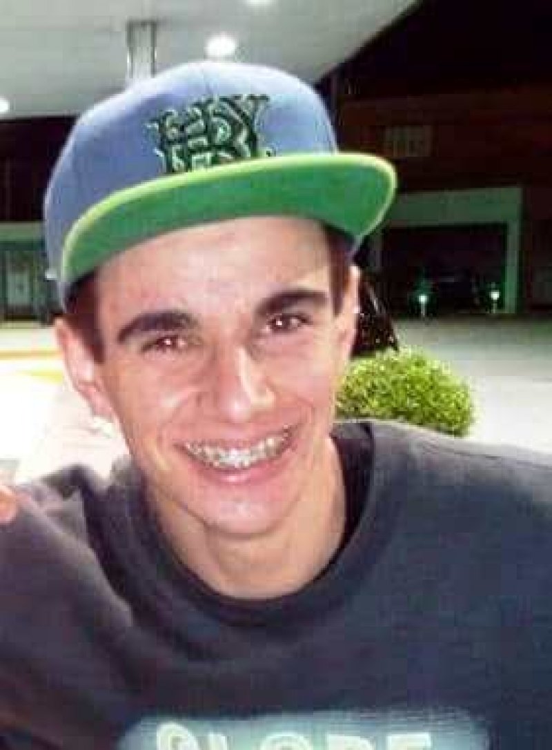 laguna-ressaca-e-mar-agitado-dificultam-buscas-pelo-jovem-lucas-1